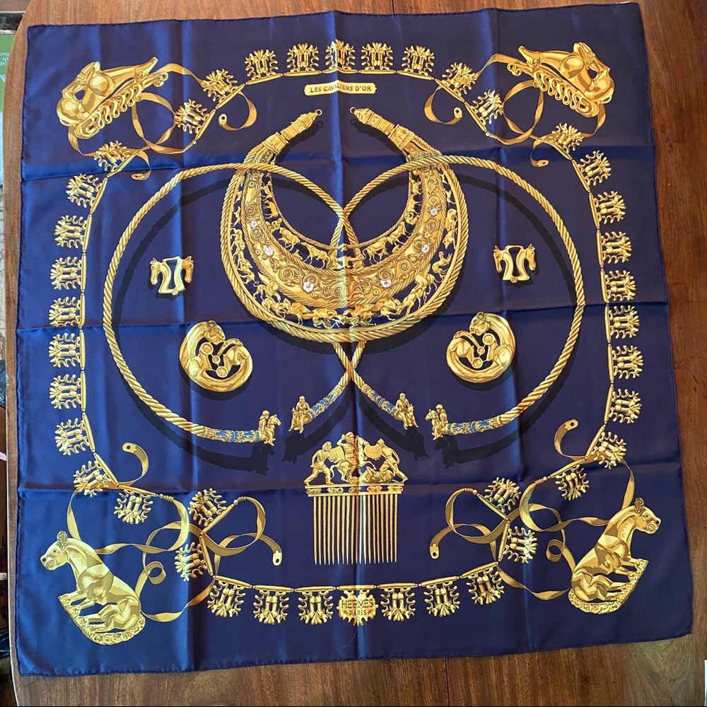 Hermès silk scarf NWOT no box